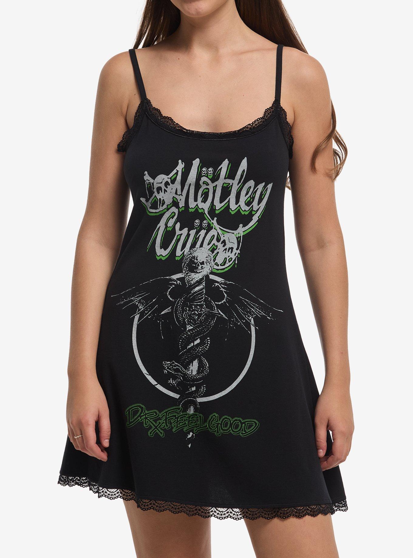 black dresses band merch & Music Festival Dresses petite black dresses: Women's Size:US 28 Little Black Dresses Album cover And yes