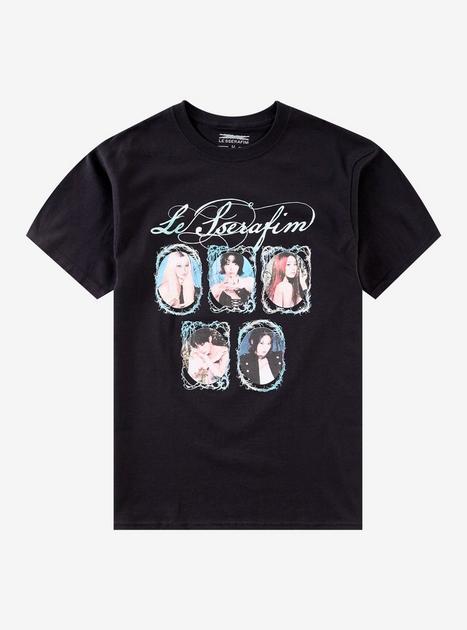 LE SSERAFIM Group T-Shirt Hot Topic Exclusive | Hot Topic