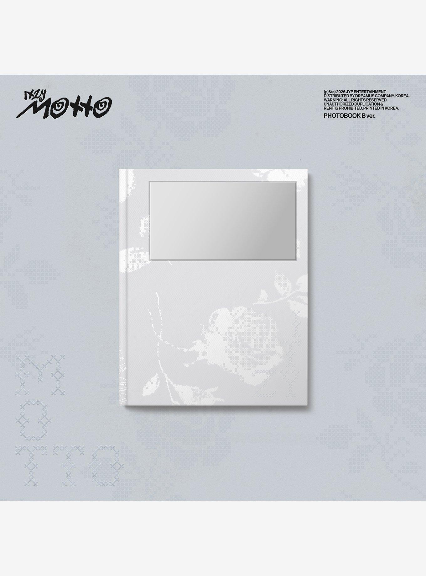 ITZY Motto Mini Album PHOTOBOOK B Version CD, , hi-res