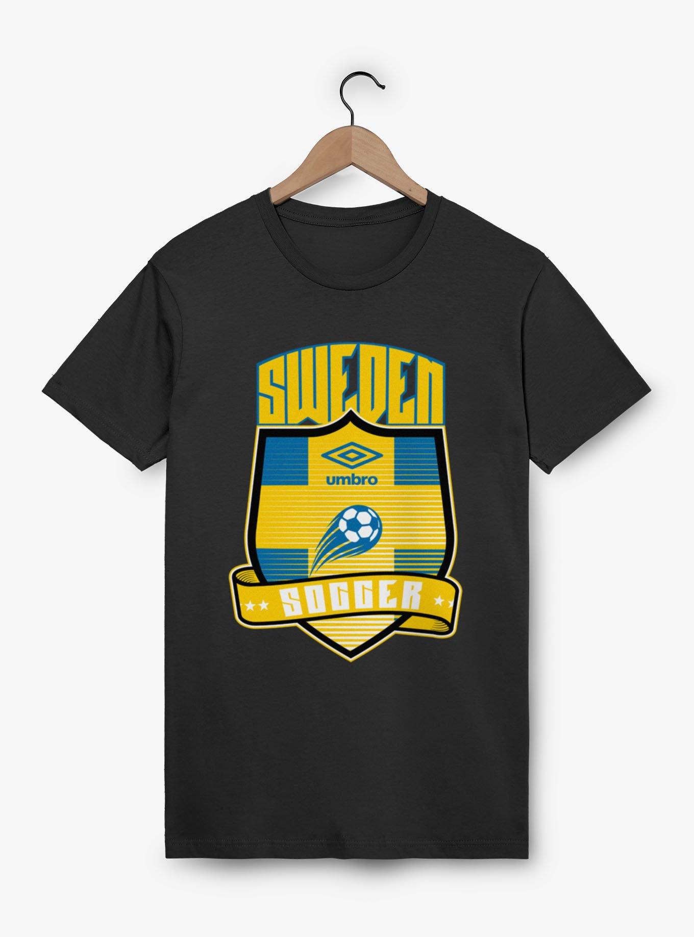 Umbro Soccer Sweden Ribbon Shield Crest T-Shirt, , hi-res