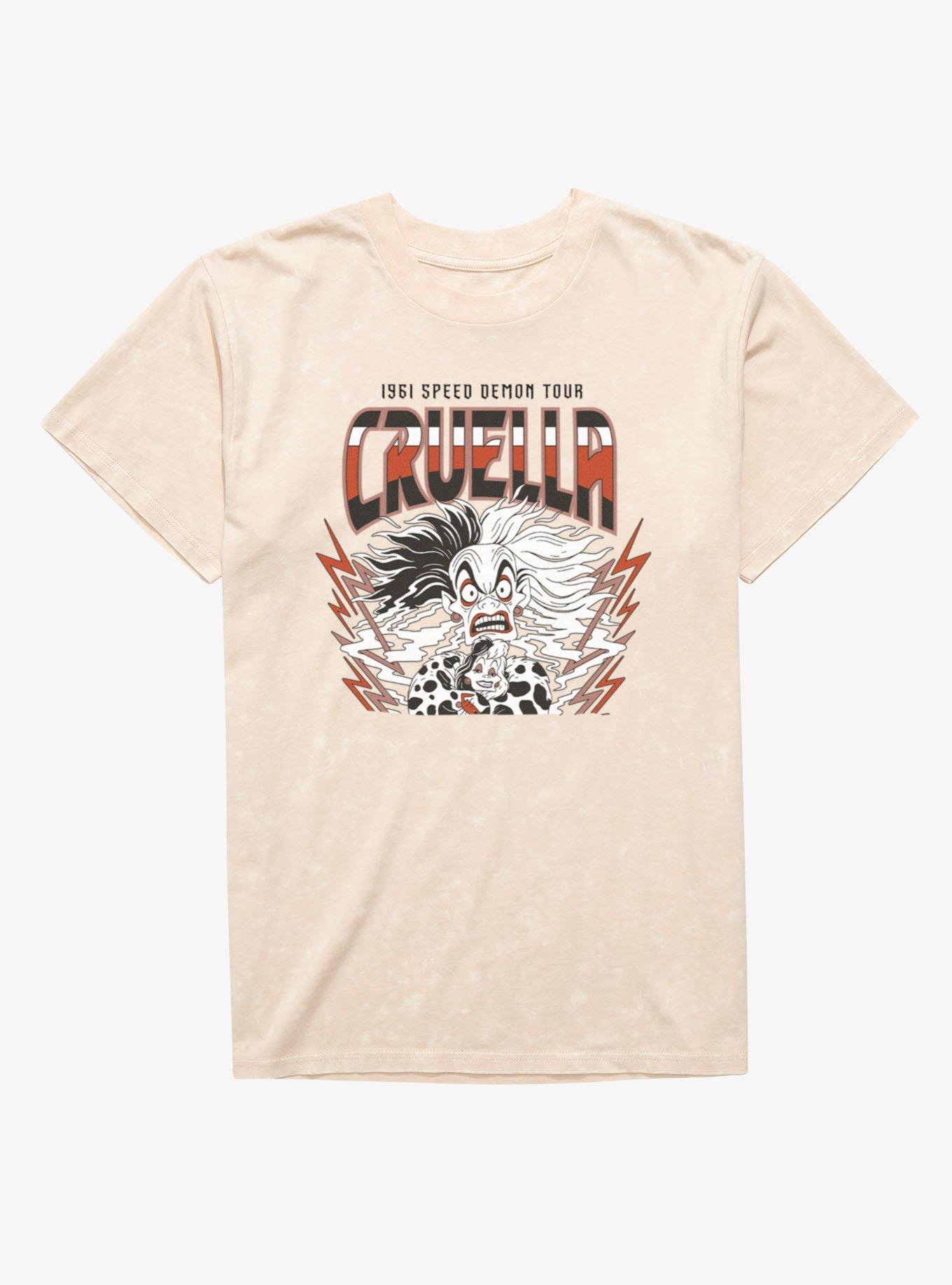 Disney Villains 1961 Speed Demon Tour Cruella Mineral Wash T-Shirt, , hi-res