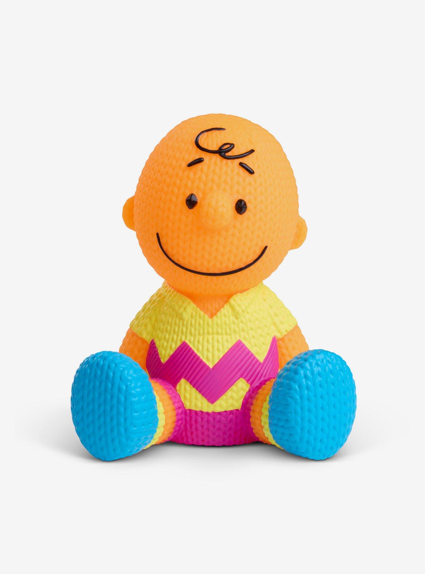 Handmade by Robots Peanuts Charlie Brown #422 (Blacklight) Vinyl Figure, , hi-res