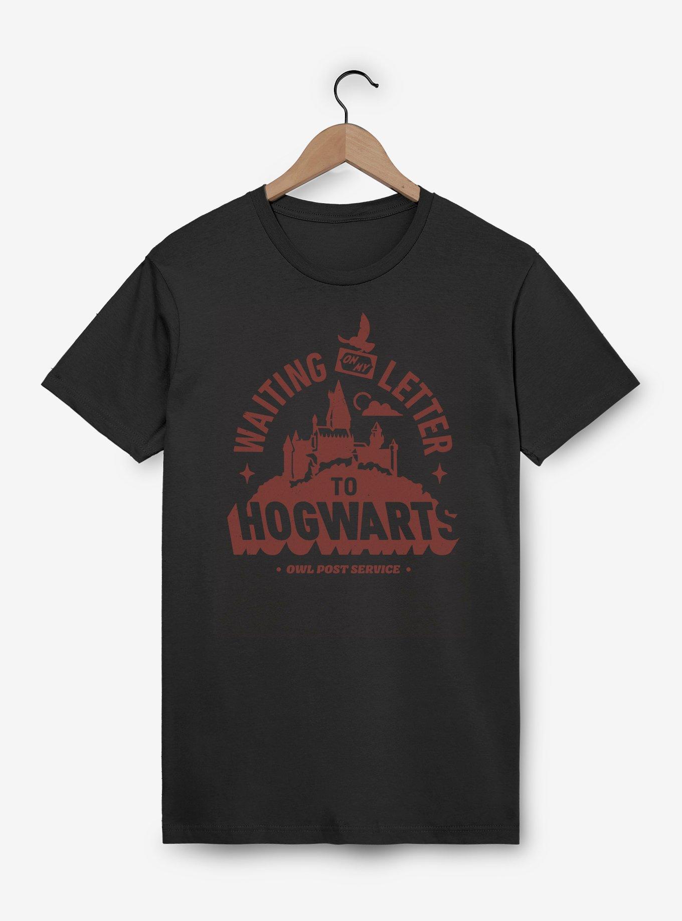 Harry Potter Waiting On My Letter To Hogwarts T-Shirt, , hi-res