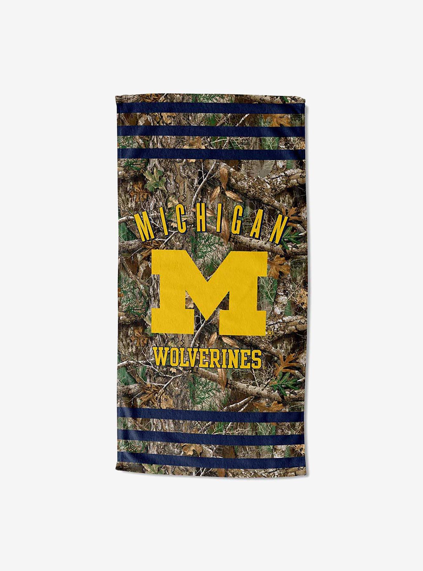 NCAA Michigan Realtree Stripes Beach Towel, , hi-res