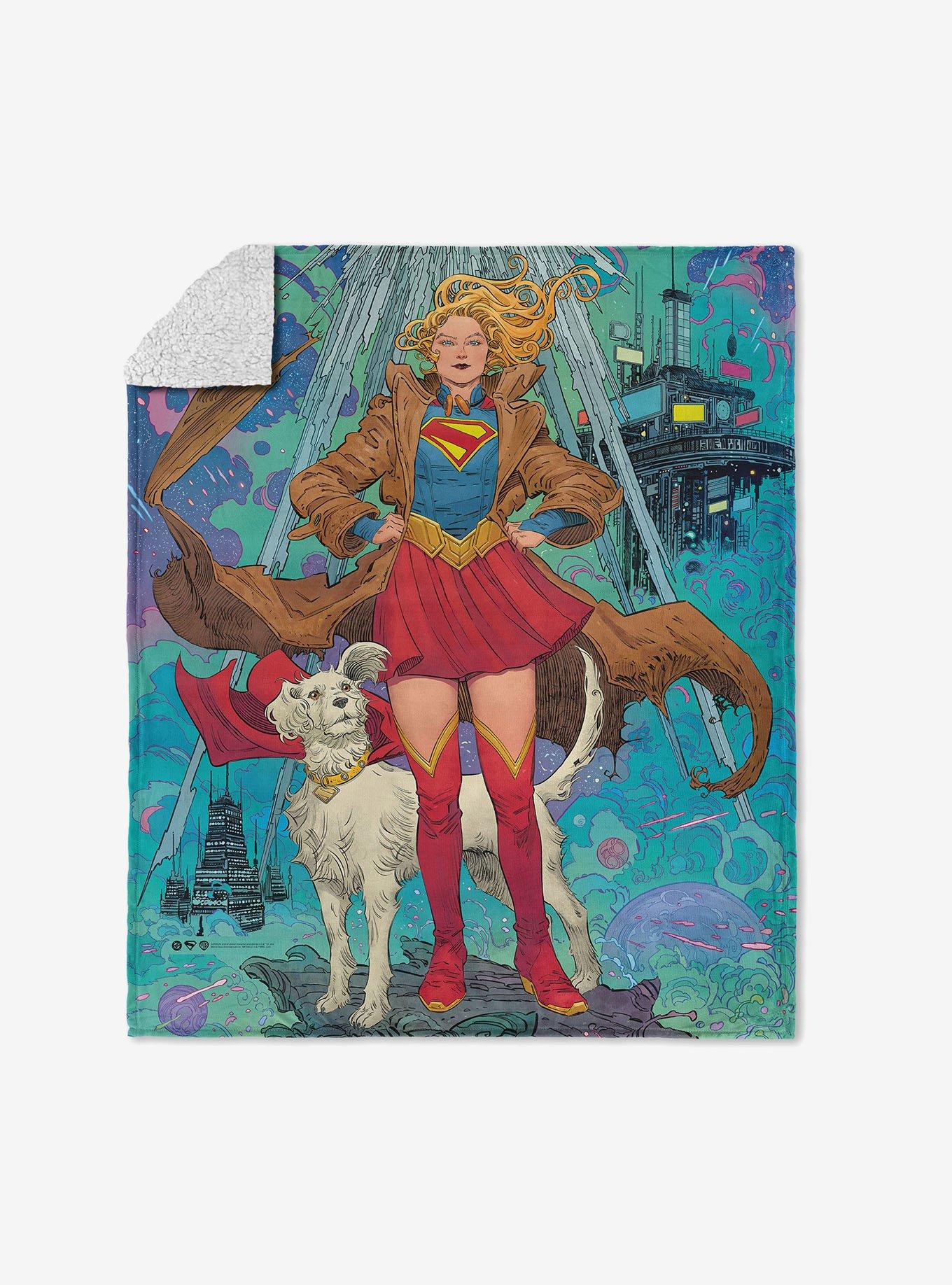 DC Comics Supergirl Pose Silk Touch Sherpa Throw Blanket