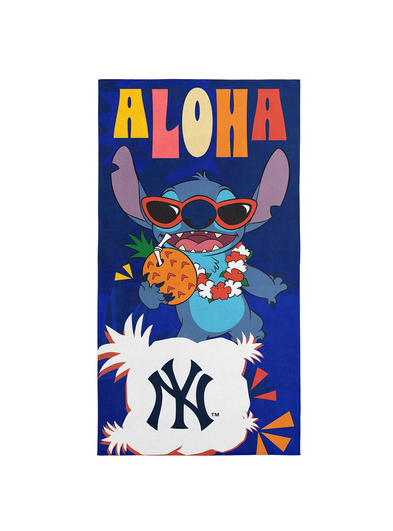 MLB New York Yankees Disney Lilo & Stitch Tropic Royal Microfiber Beach Towel