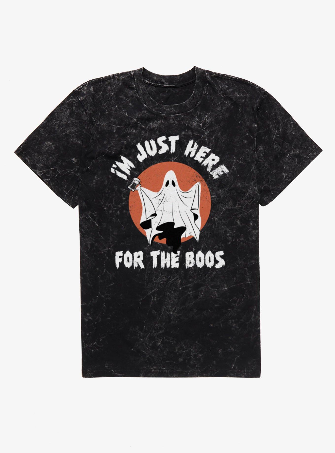 Just Here For The Boos Ghost Holding Beer Circle Mineral Wash T-Shirt