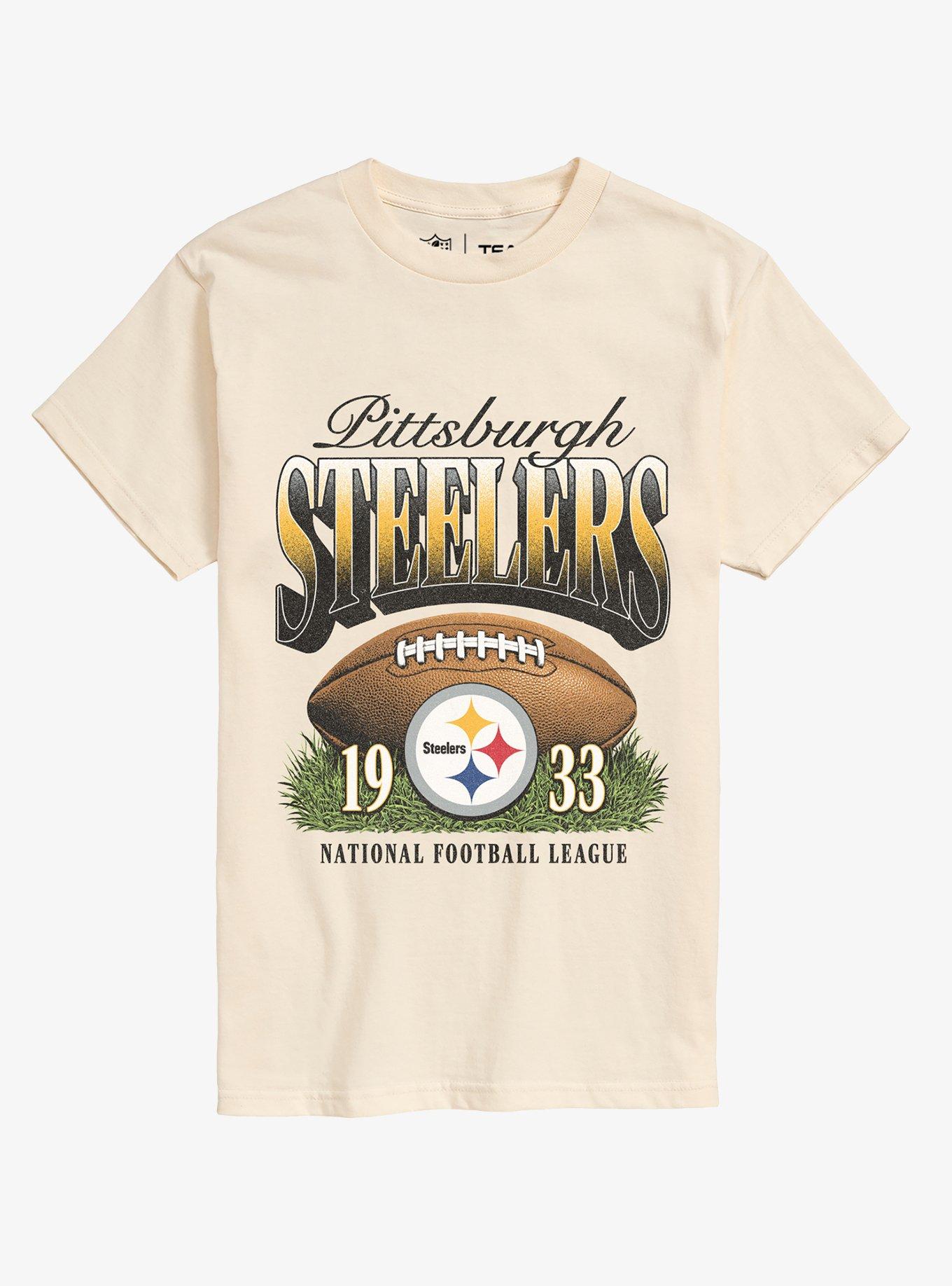 NFL 1933 Pittsburgh Steelers Sunday Snap T-Shirt