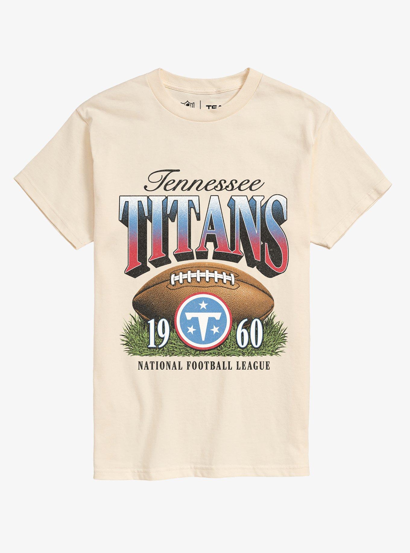 NFL 1960 Tennessee Titans Sunday Snap T-Shirt - BEIGETAN | Hot Topic