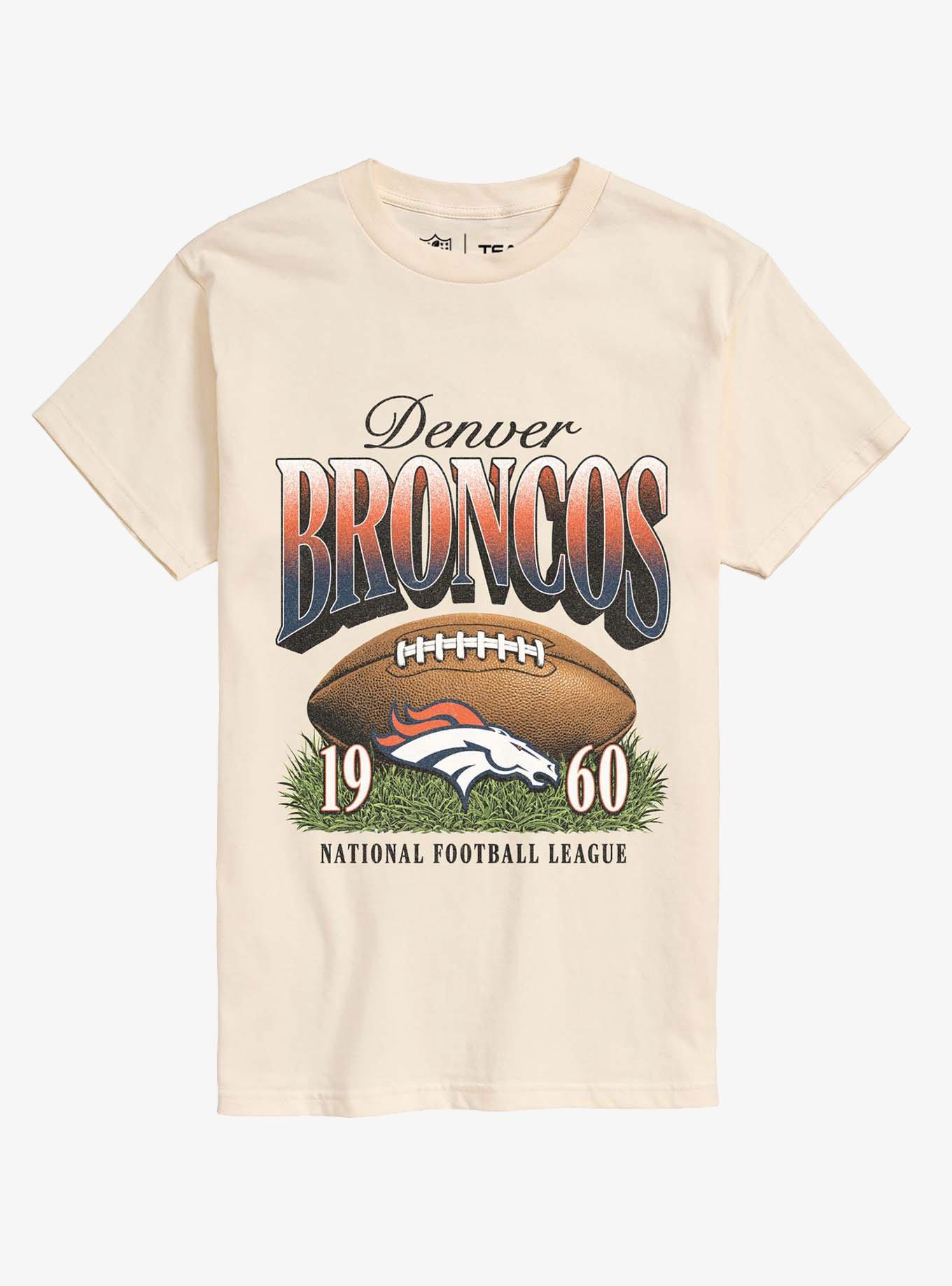 NFL 1960 Denver Broncos Sunday Snap T-Shirt - BEIGETAN | Hot Topic