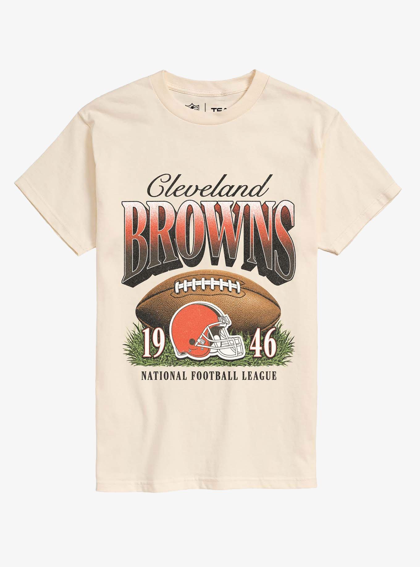 NFL 1946 Cleveland Browns Sunday Snap T-Shirt