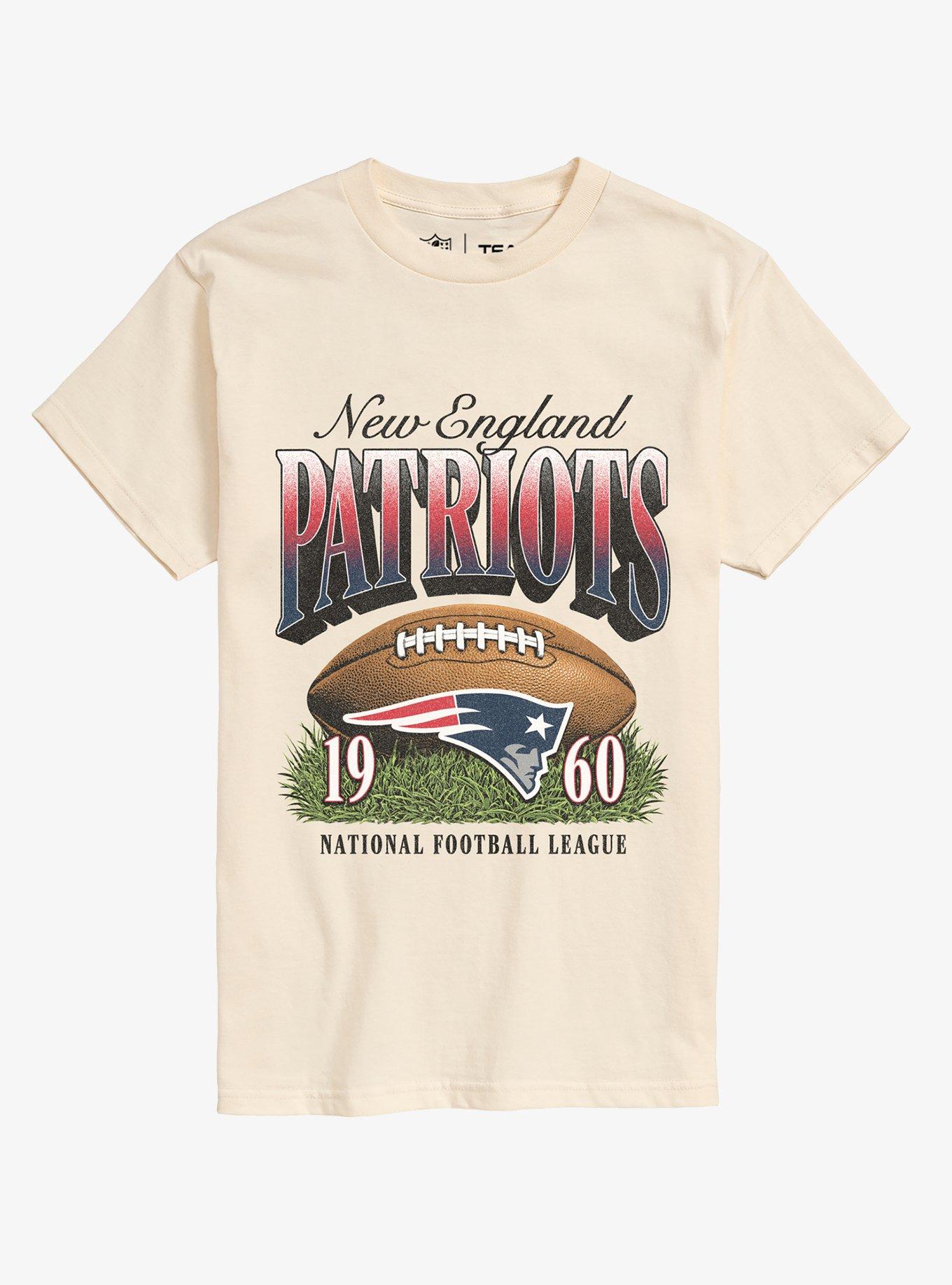 NFL 1960 New England Patriots Sunday Snap T-Shirt