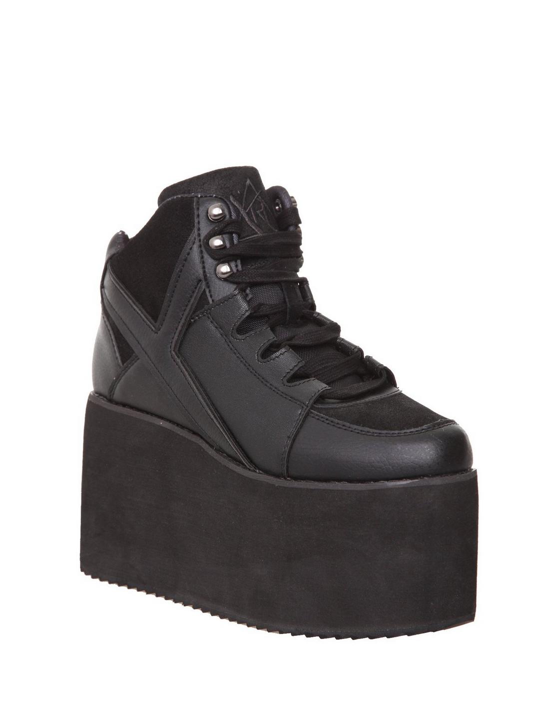YRU Qozmo Hi-Black Platform Sneakers, BLACK, hi-res