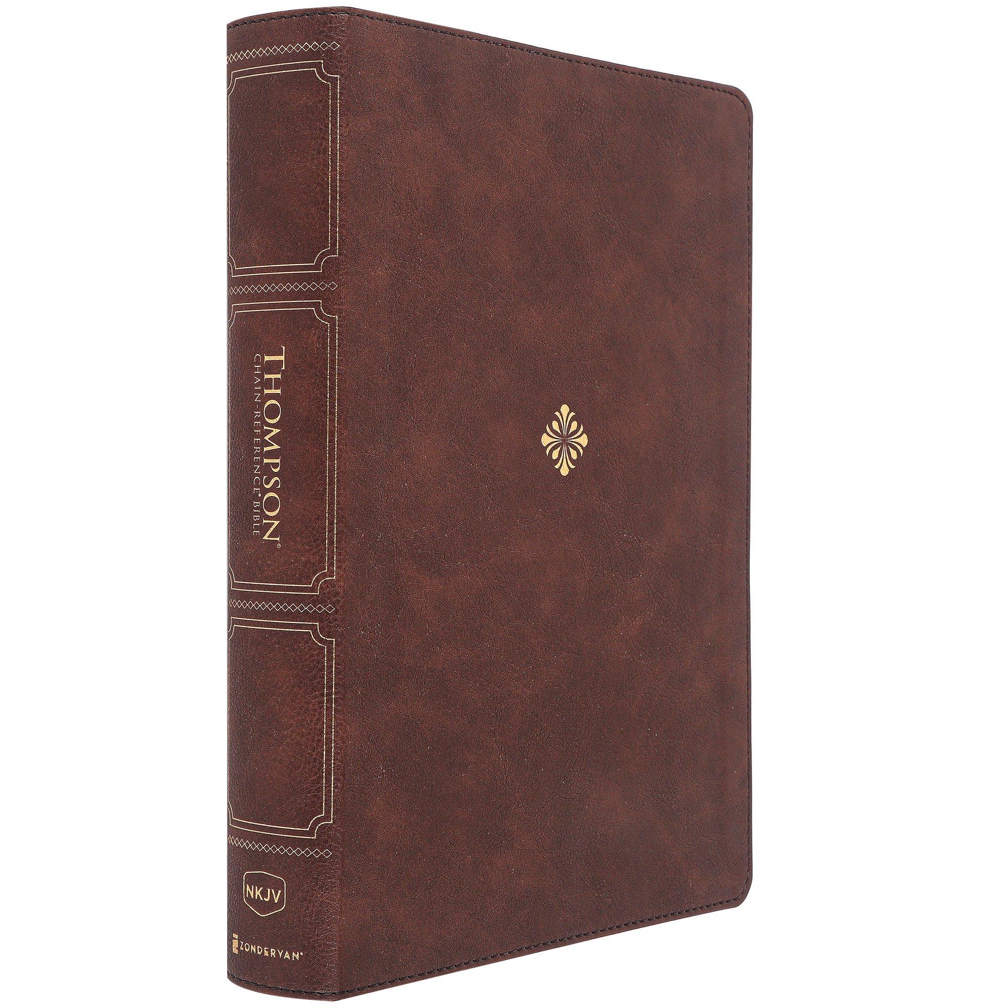 NKJV, Thompson Chain-Reference Bible, Large Print, Brown | Mardel