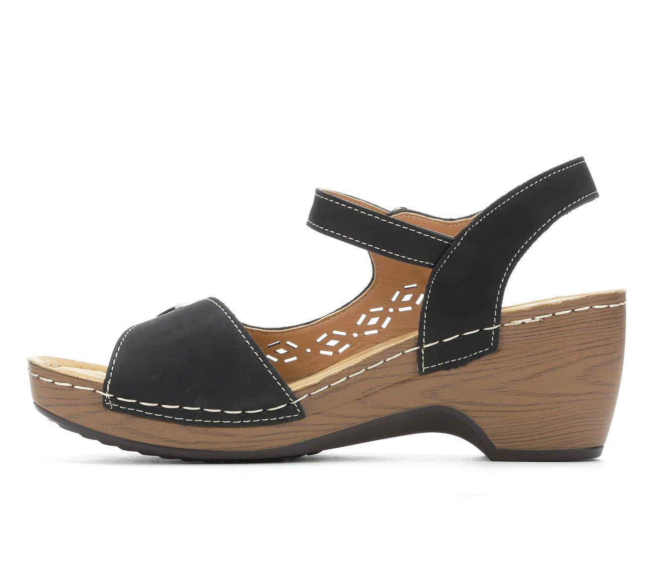 Women's Patrizia Shantay Wedges