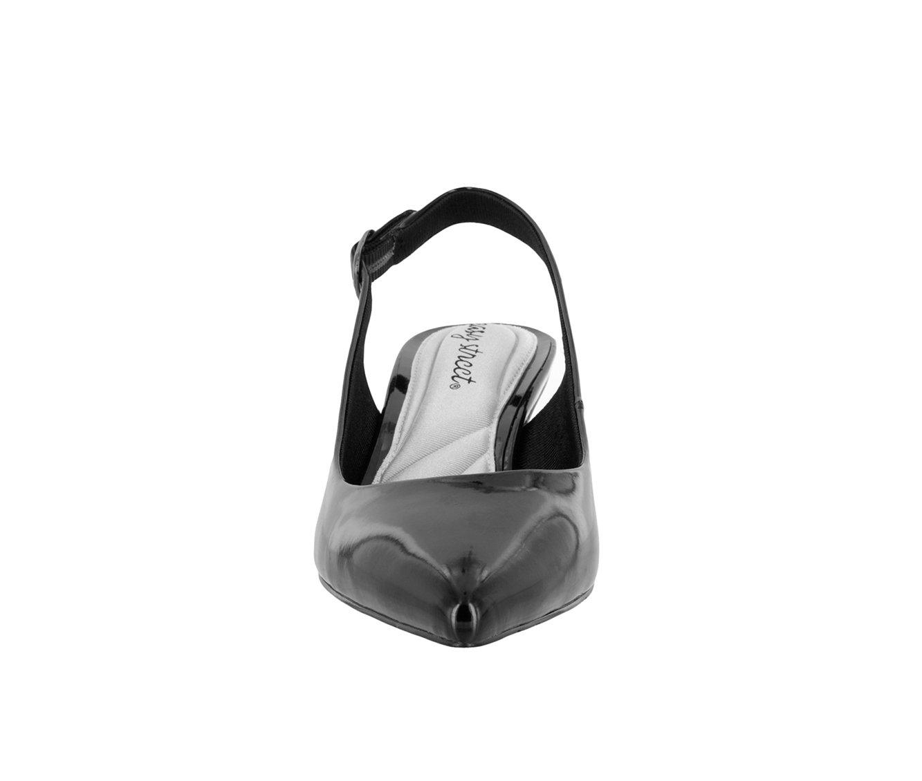 Women's Easy Street Faye Pumps