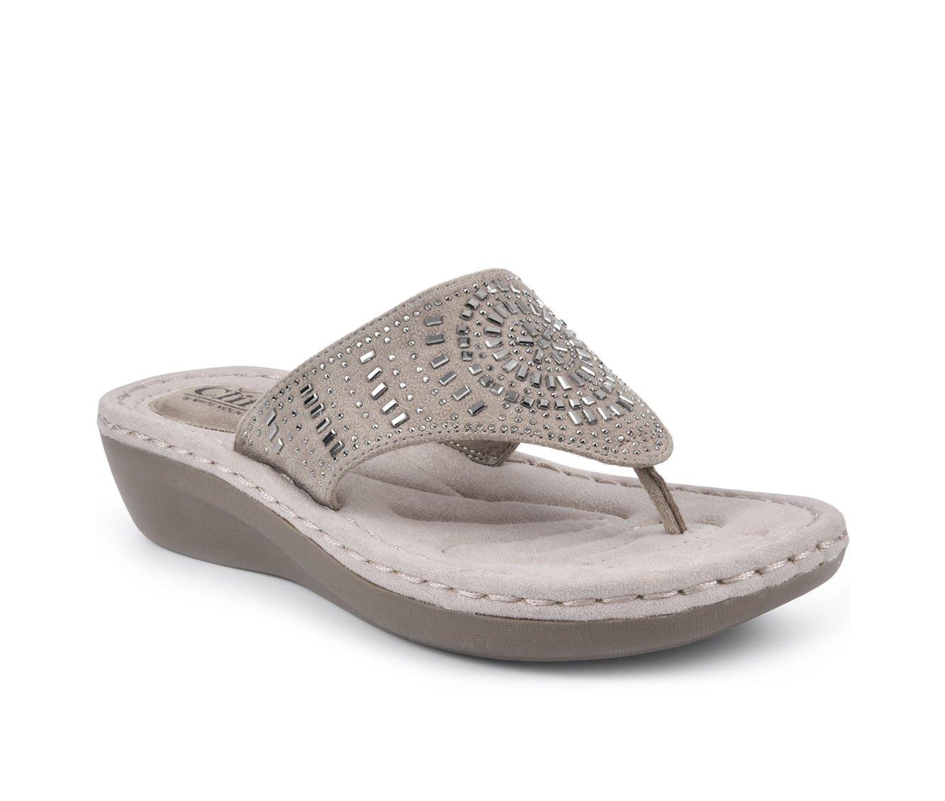 Women's Cliffs by White Mountain Cienna Flip-Flops