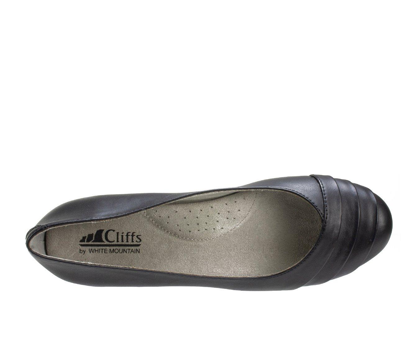 Women's Cliffs by White Mountain Clara Flats