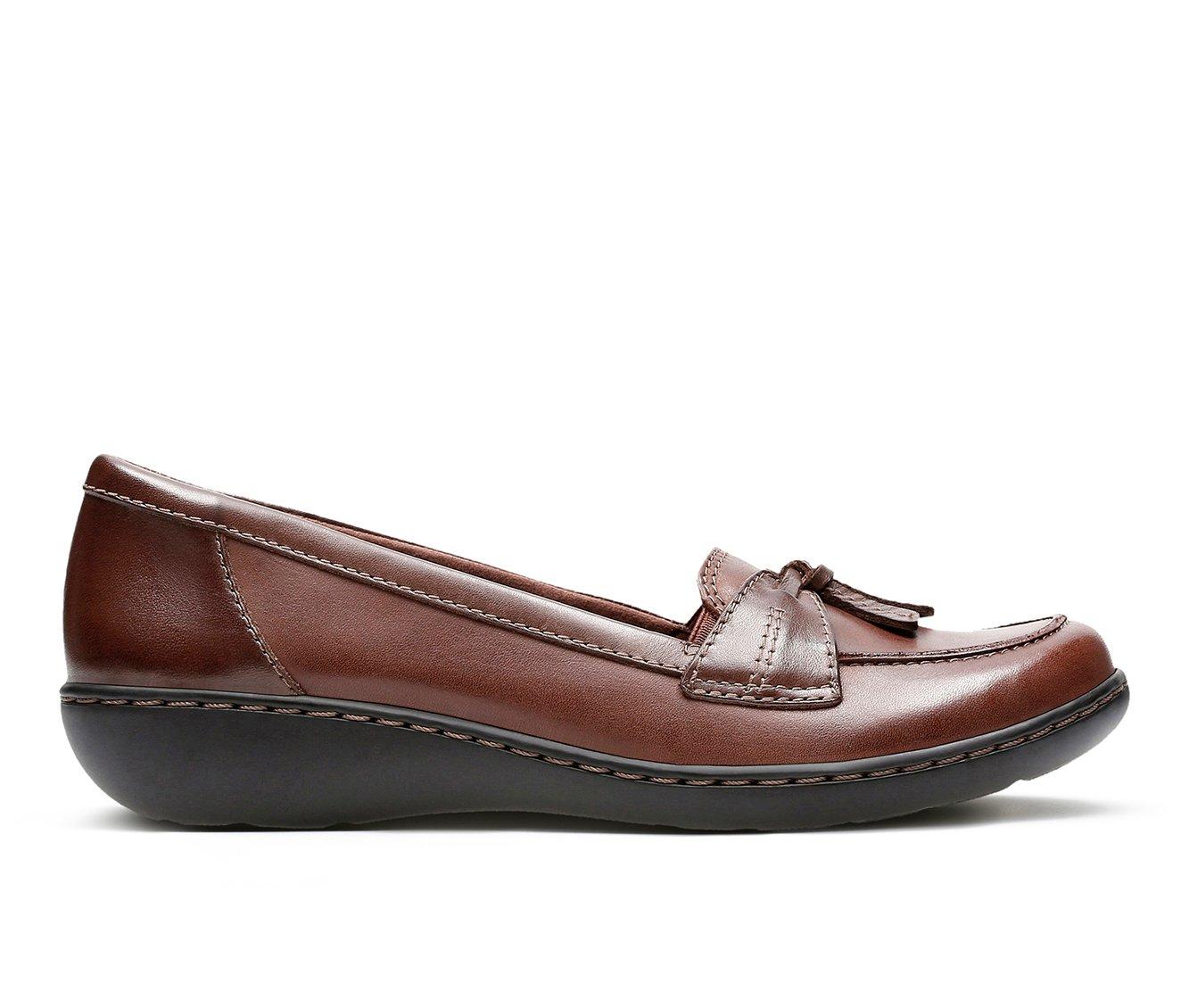 Women's Clarks Ashland  Bubble Loafers