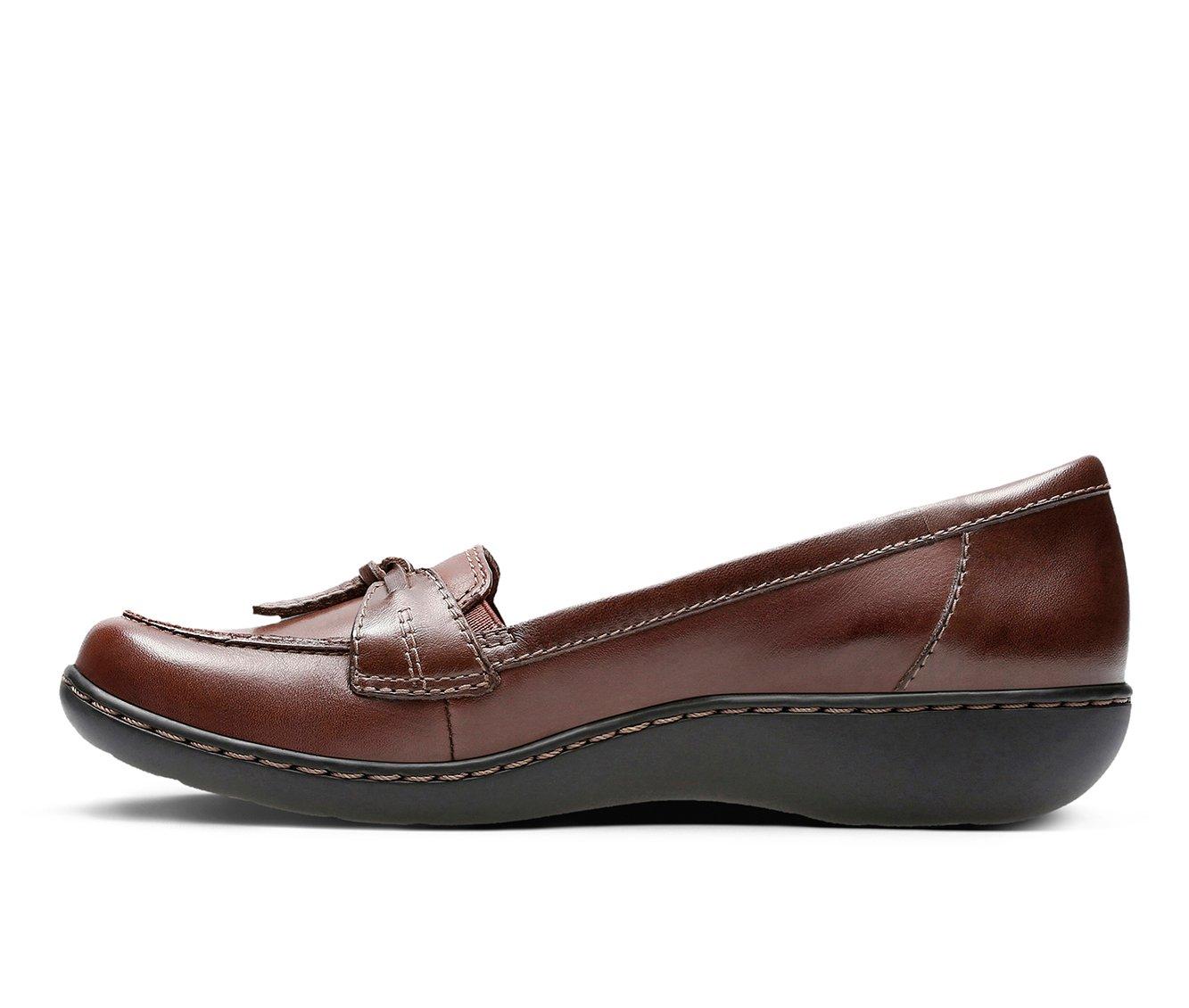 Women's Clarks Ashland  Bubble Loafers