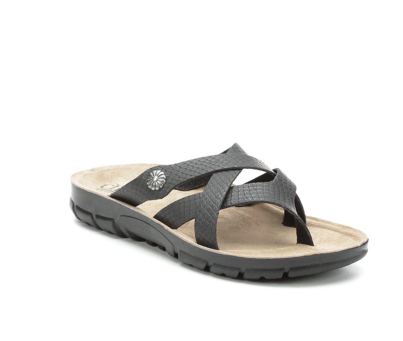 Women's Cliffs by White Mountain Banksy Flip Flops