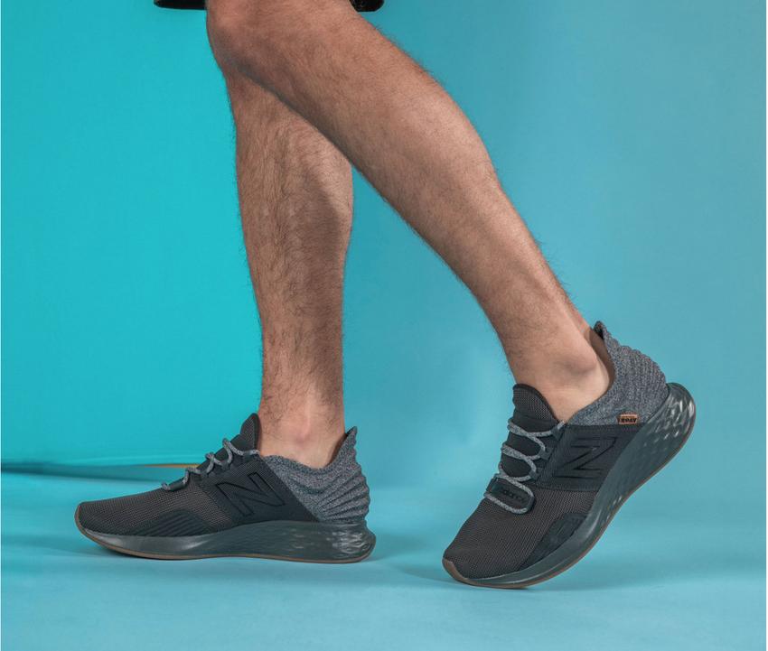 Men's New Balance Roav Sneakers