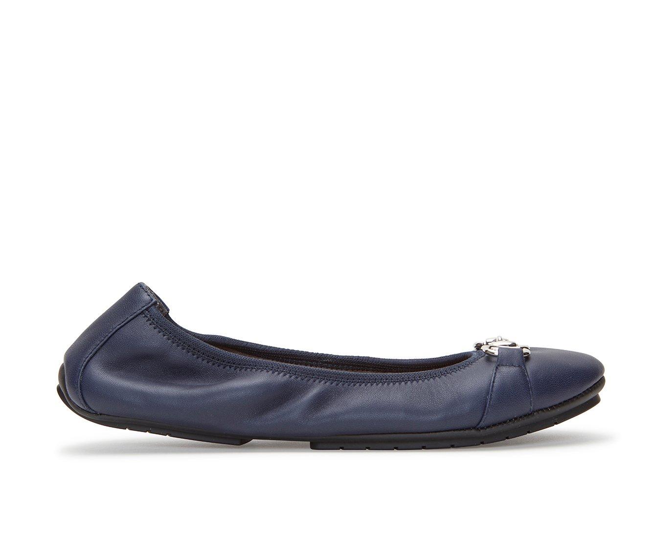 Women's Me Too Olympia Flats