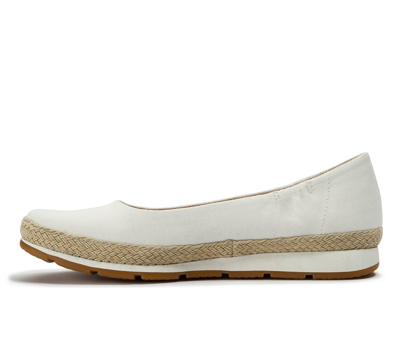 Women's Baretraps Prim Flats