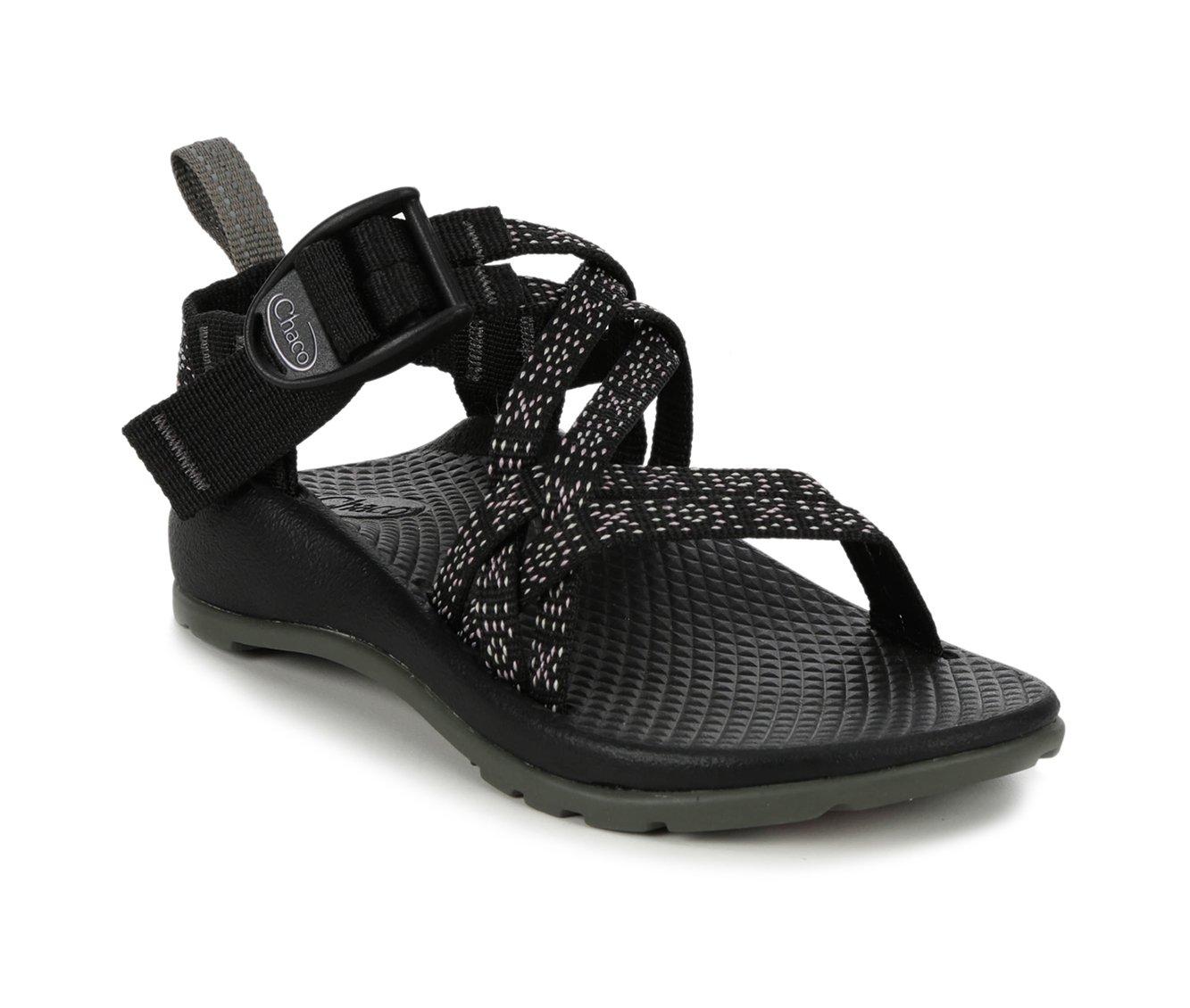 Chacos hot sale shoe carnival