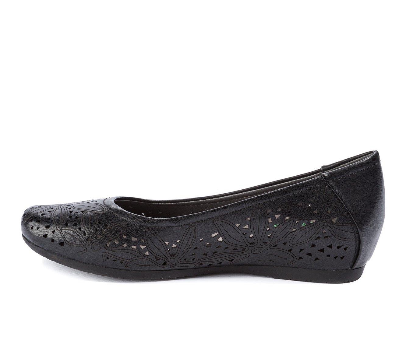 Women's Baretraps Mariah Flats | Shoe Carnival