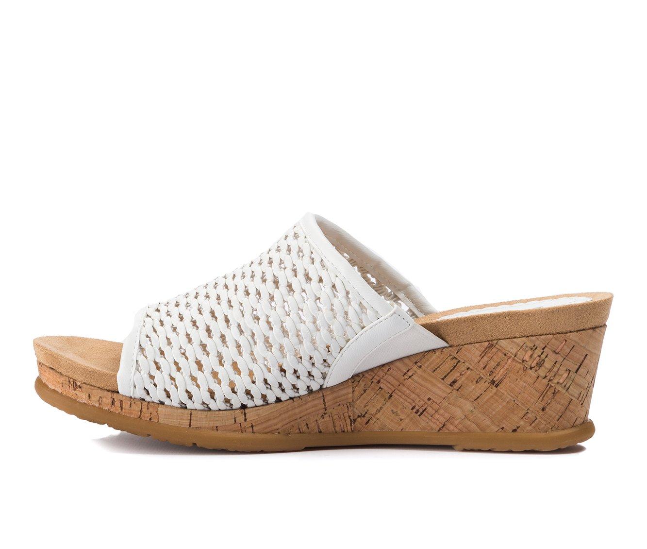 Women's Baretraps Flossey Wedge Sandals