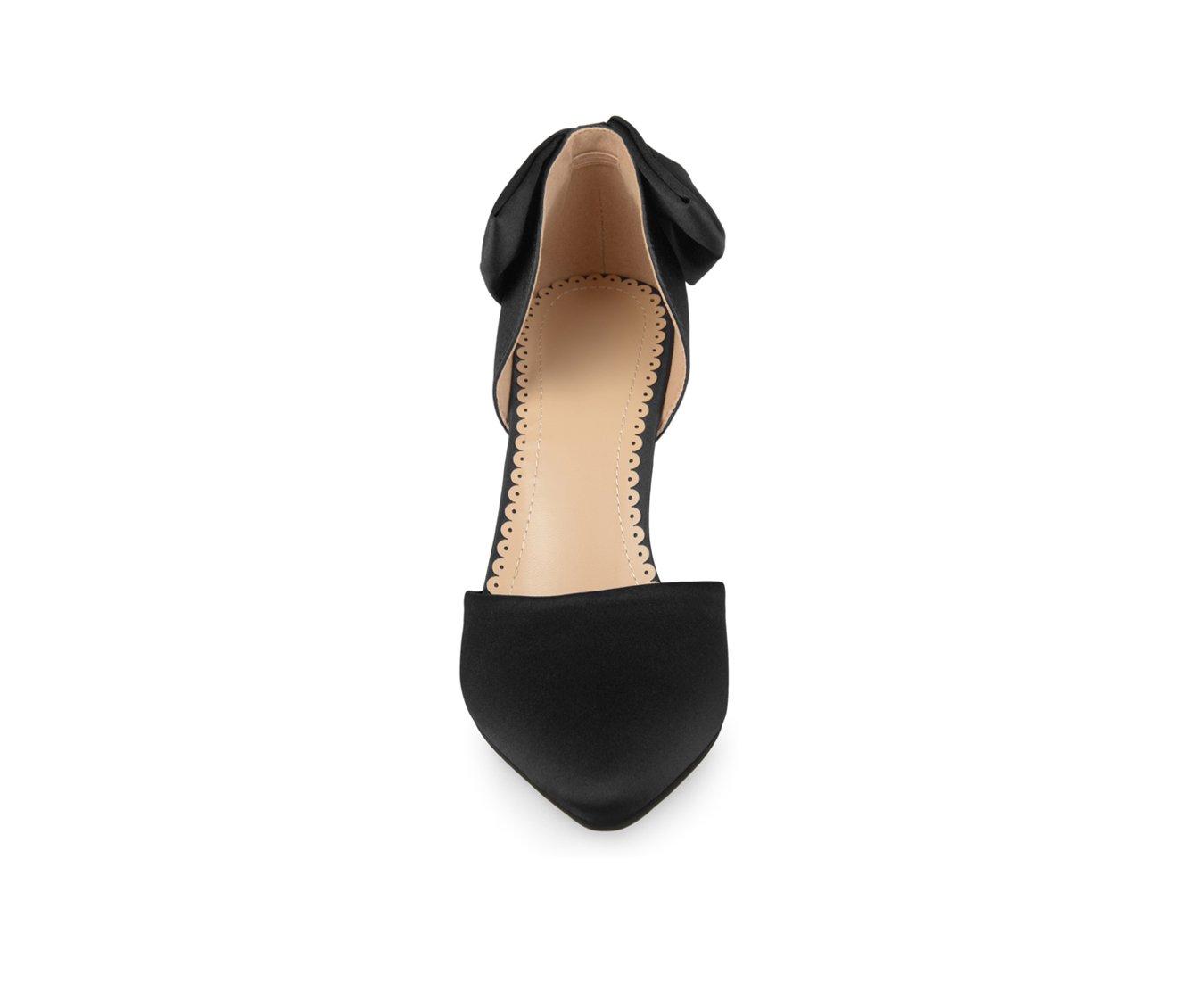 Women's Journee Collection Tanzi Pumps