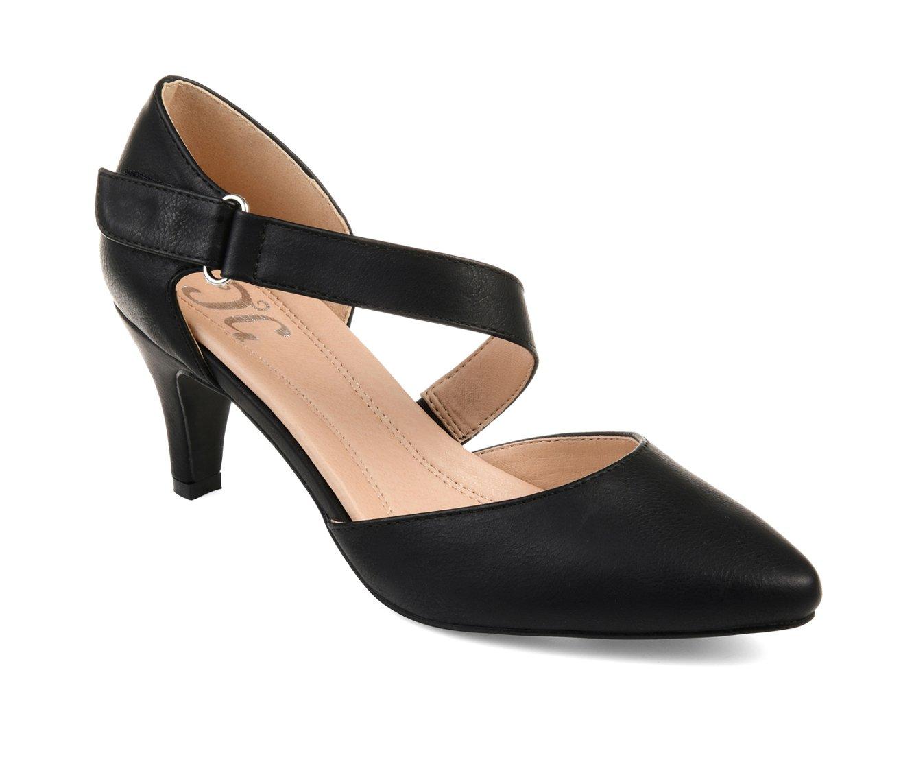 Women's Journee Collection Tillis Pumps