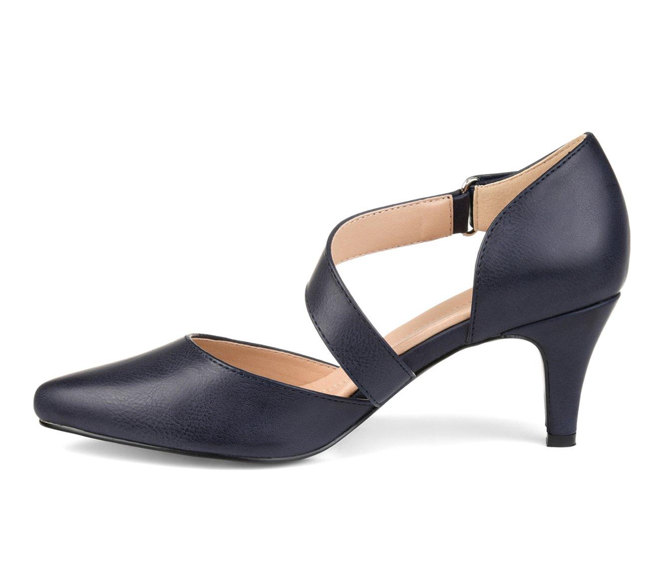Women's Journee Collection Tillis Pumps