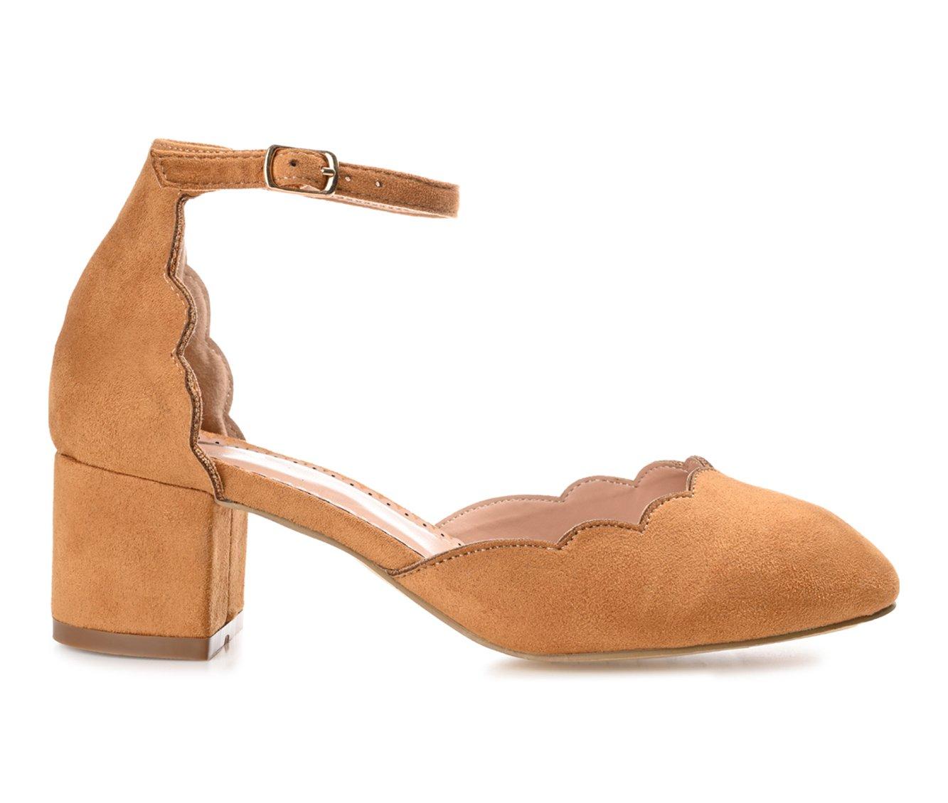 Women's Journee Collection Edna Pumps