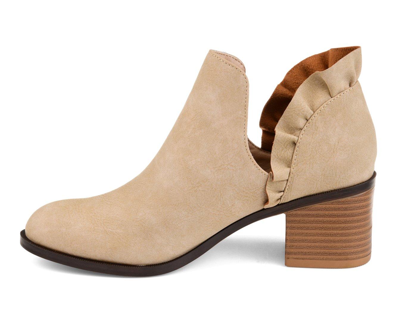 Booties with shop slits on side