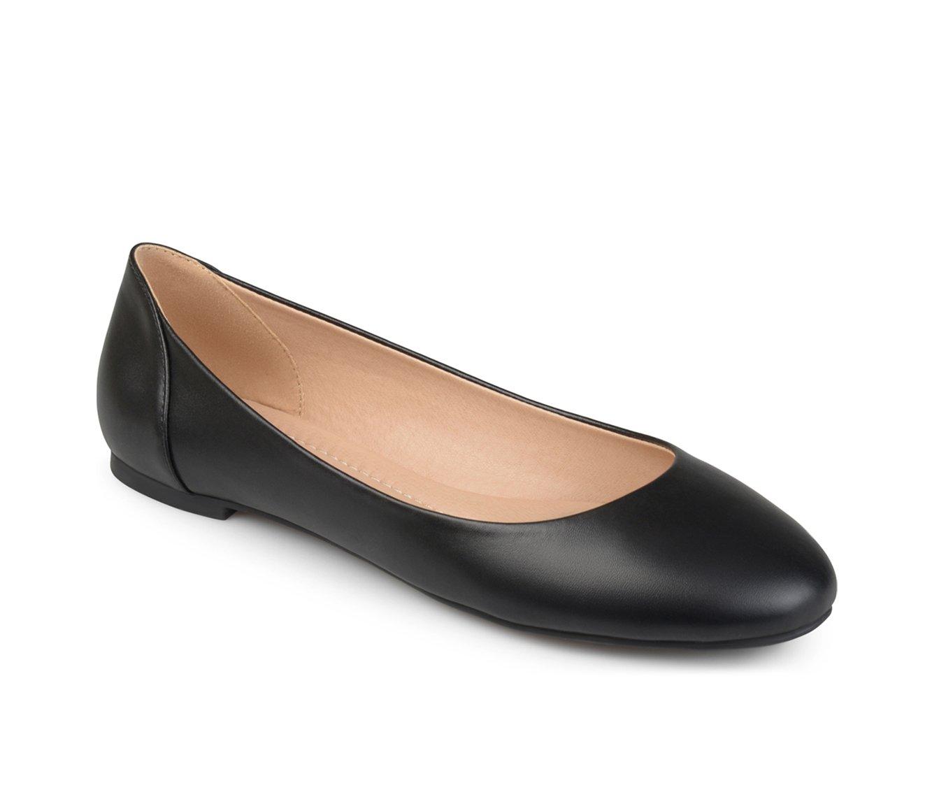 Women's Journee Collection Kavn Flats