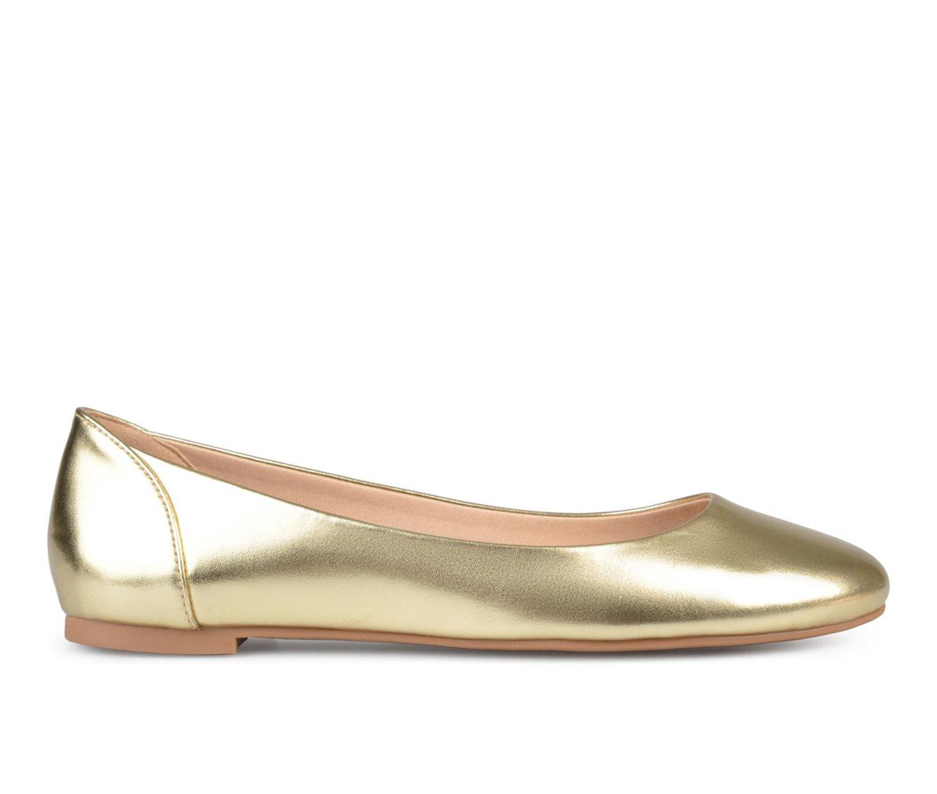 Women's Journee Collection Kavn Flats