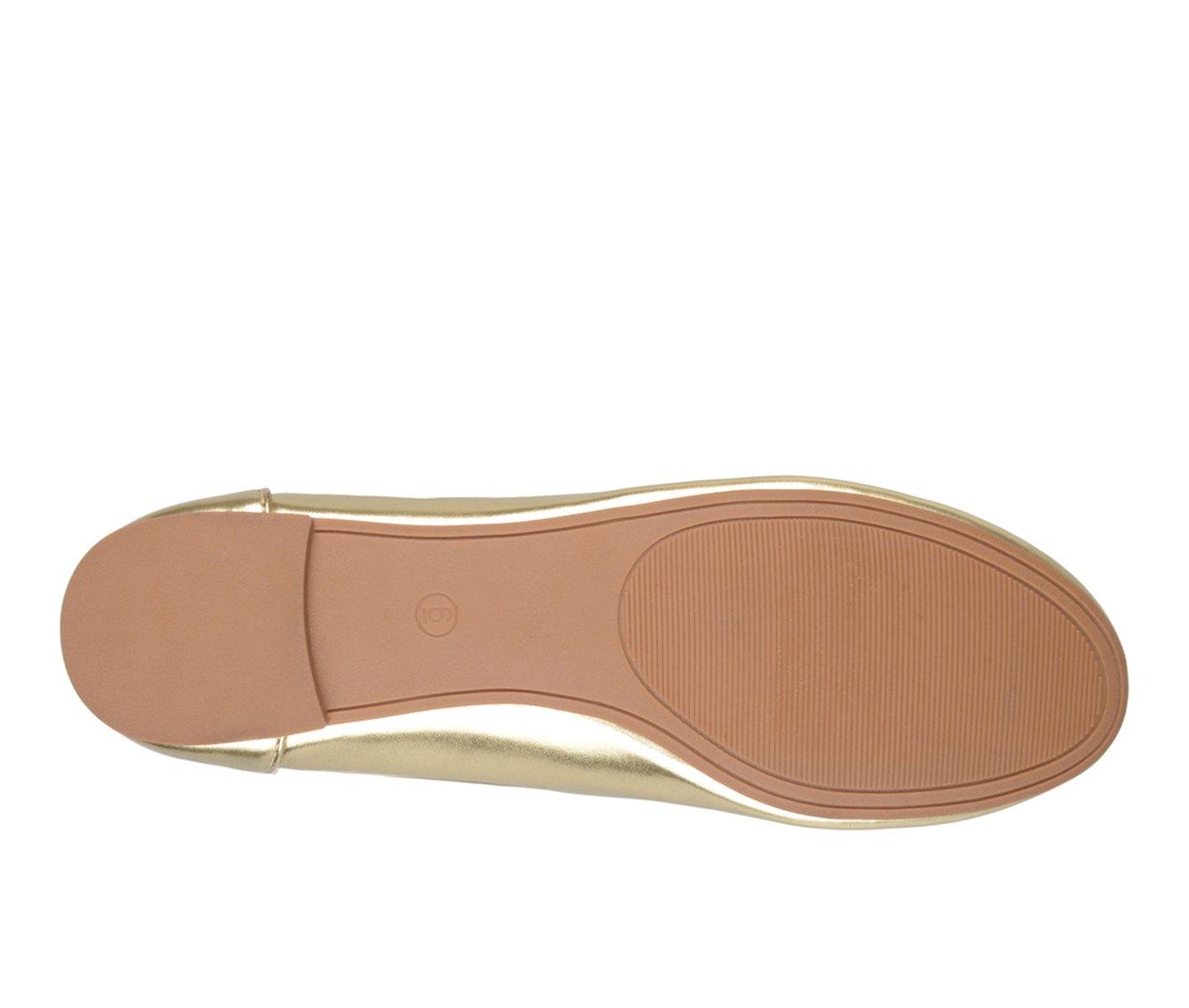 Women's Journee Collection Kavn Flats