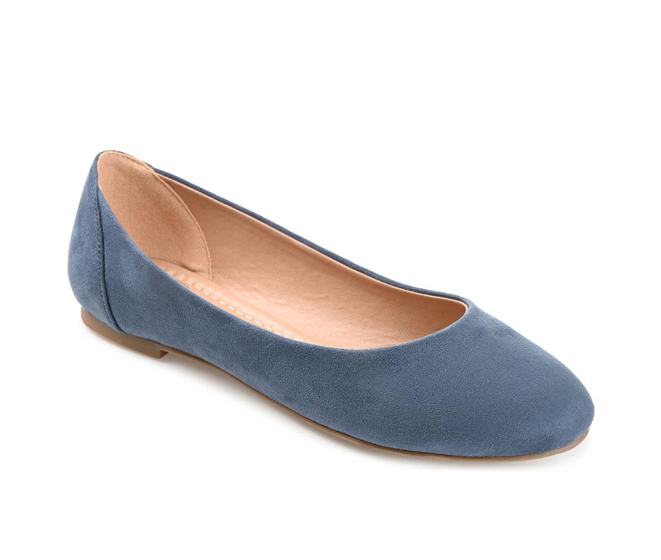 Women's Journee Collection Kavn Flats