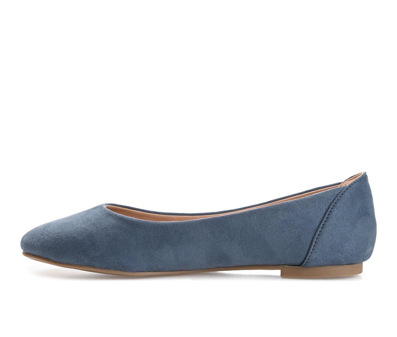 Women's Journee Collection Kavn Flats