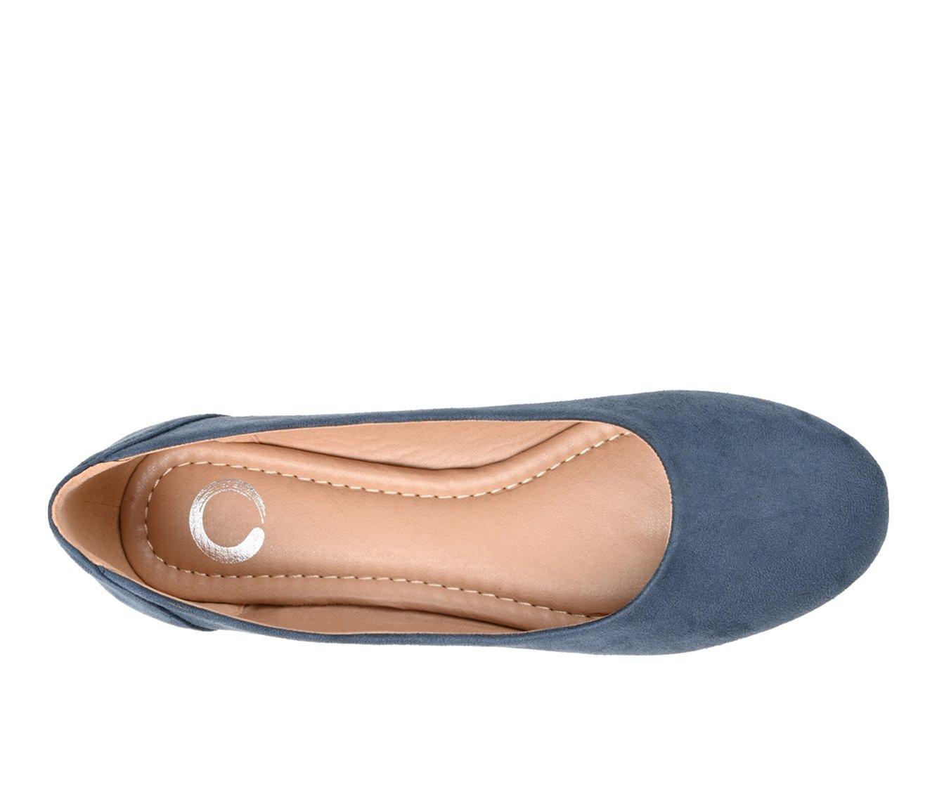 Women's Journee Collection Kavn Flats