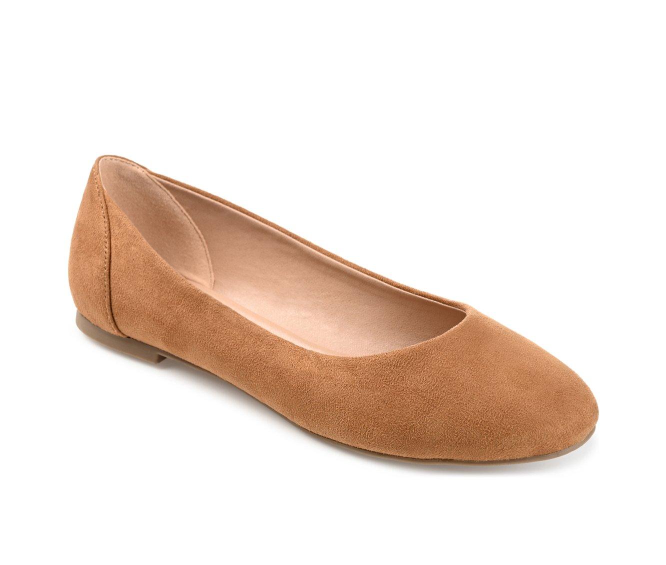 Women's Journee Collection Kavn Flats