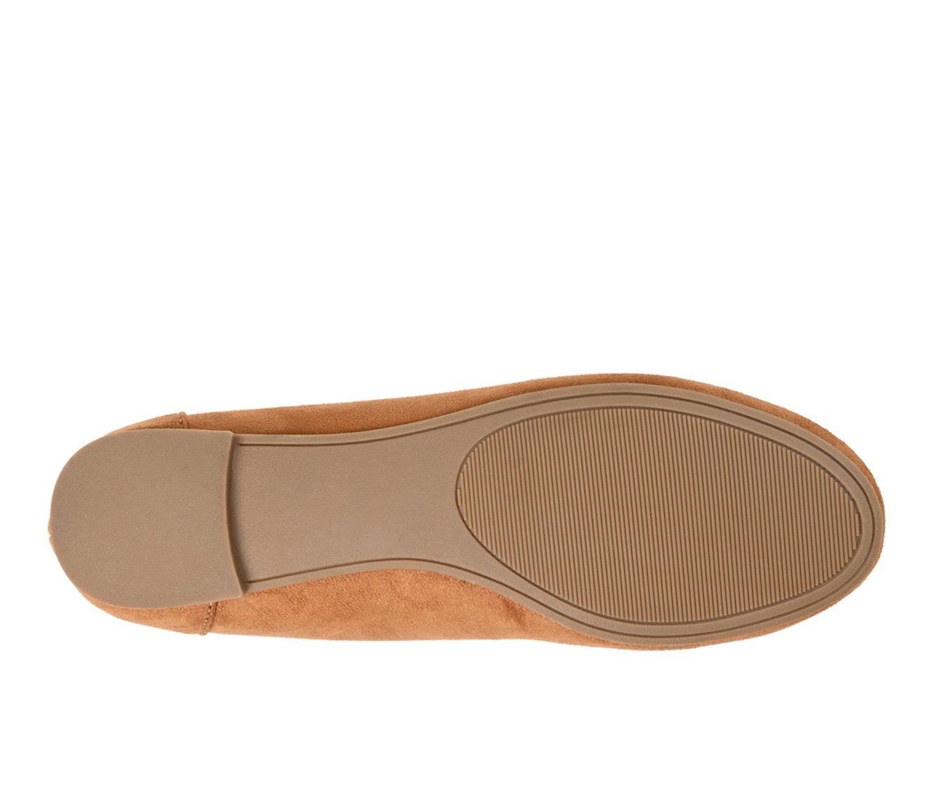 Women's Journee Collection Kavn Flats