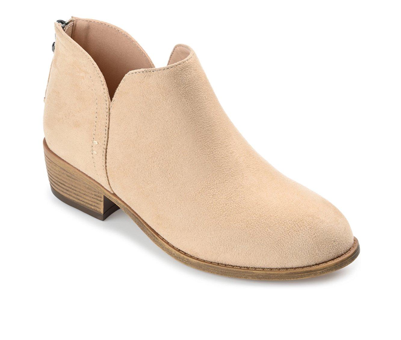 Women's Journee Collection Livvy Booties