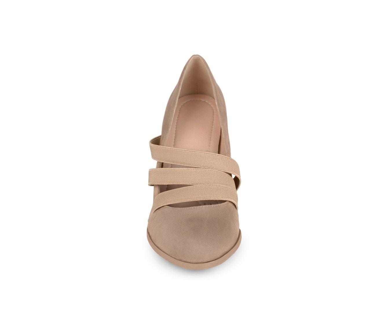 Women's Journee Collection Loren Pumps