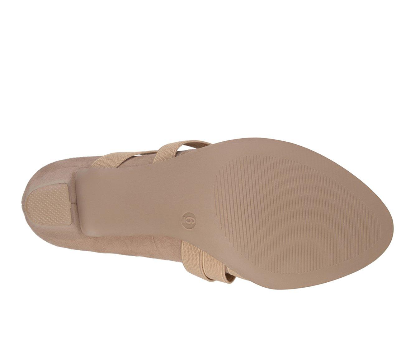 Women's Journee Collection Loren Pumps