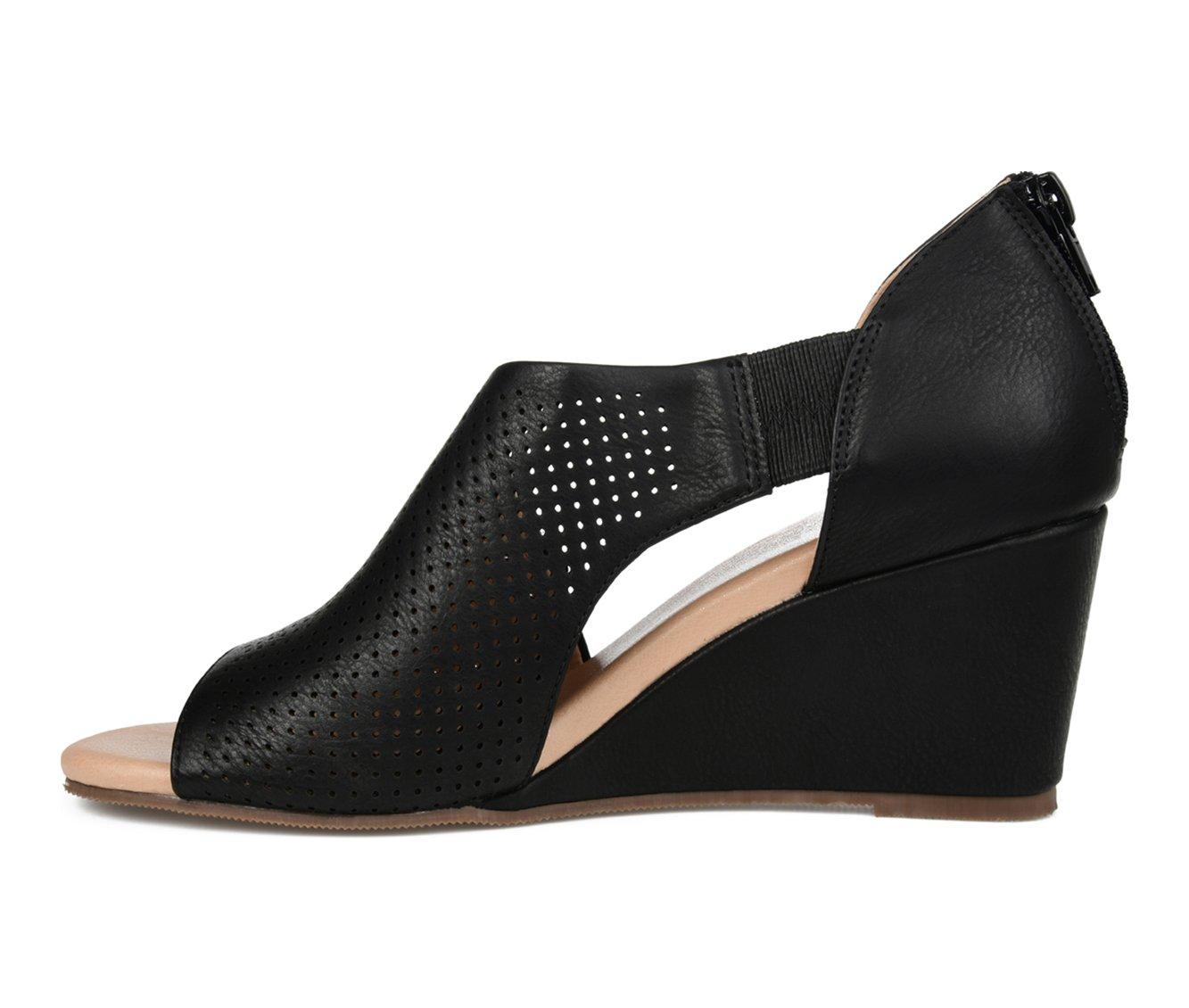 Women's Journee Collection Aretha Wedges