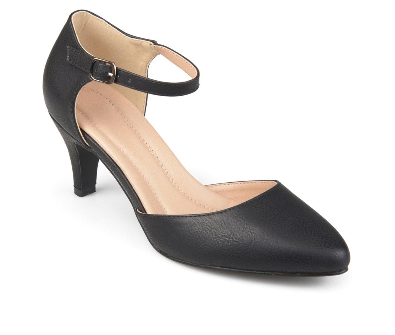 Women's Journee Collection Bettie Pumps