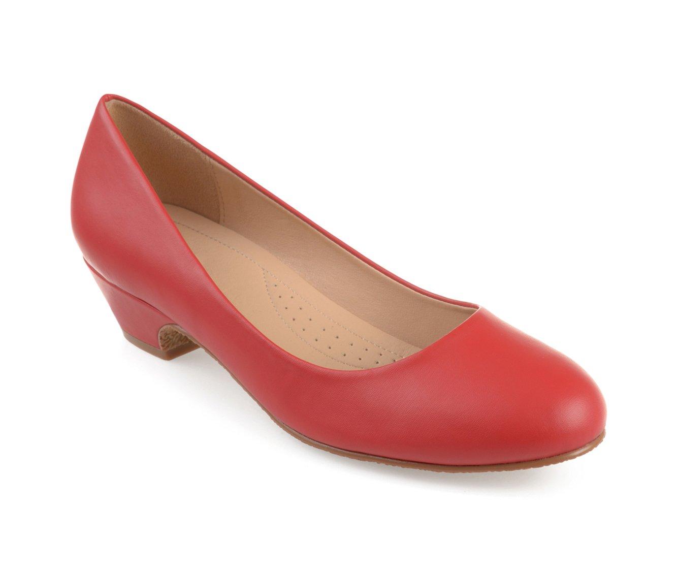 Women's Journee Collection Saar Pumps